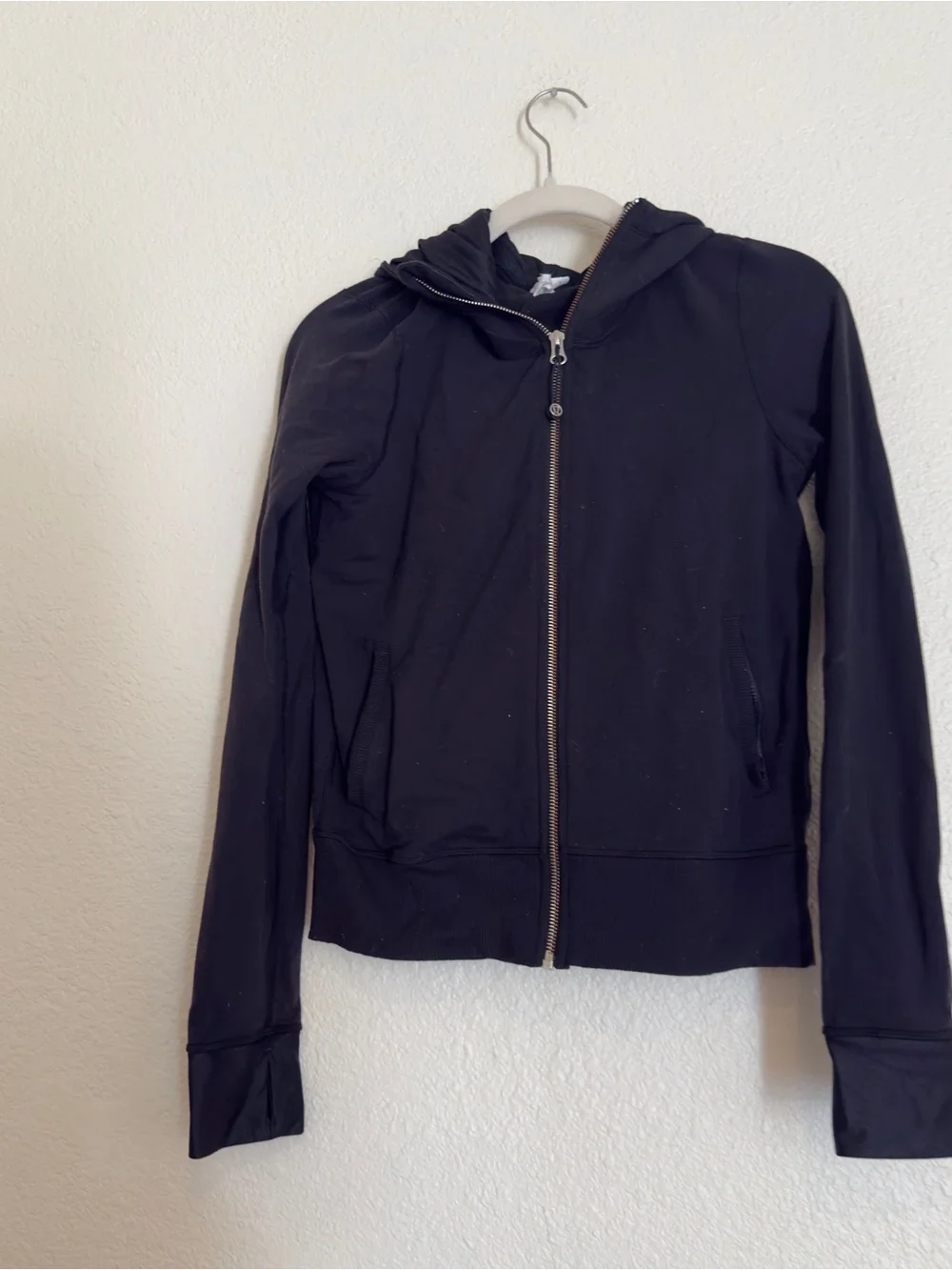 Lululemon Women's Namaskar 6 Black Zipup Hooded Jacket - Picture 2 of 8